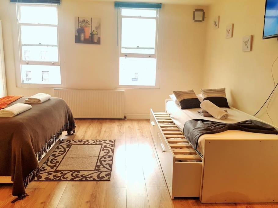 Comfortable Studio Flat Near Central Londra Exterior foto