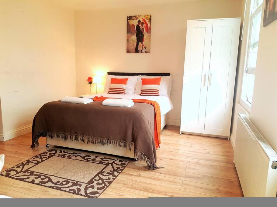 Comfortable Studio Flat Near Central Londra Exterior foto