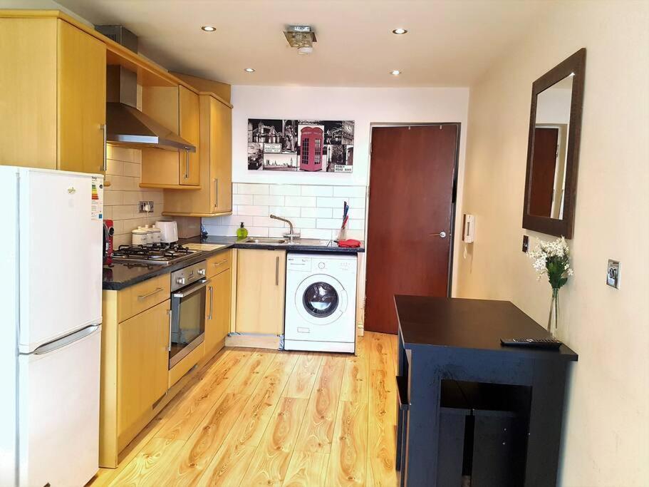 Comfortable Studio Flat Near Central Londra Exterior foto